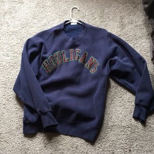 “Houligans” Crewneck Size XL